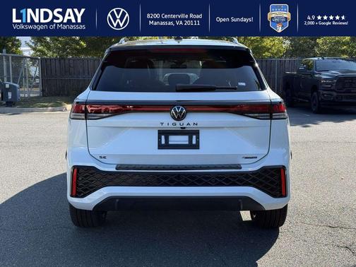 2025 Volkswagen Tiguan 2.0T SE R-Line Black 4MOTION