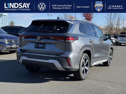 2026 Volkswagen Tiguan 2.0T SE