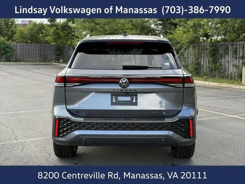 2025 Volkswagen Tiguan 2.0T SE R-Line Black 4MOTION