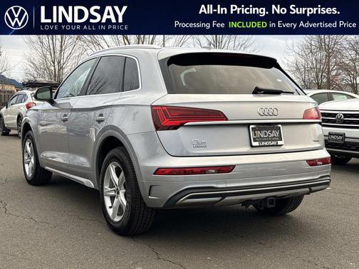 2022 Audi Q5 40 Premium