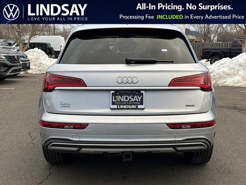 2022 Audi Q5 40 Premium