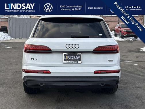 2022 Audi Q7 55 Premium Plus