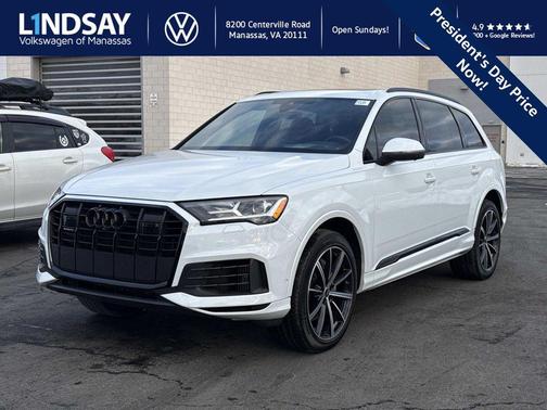 2022 Audi Q7 55 Premium Plus