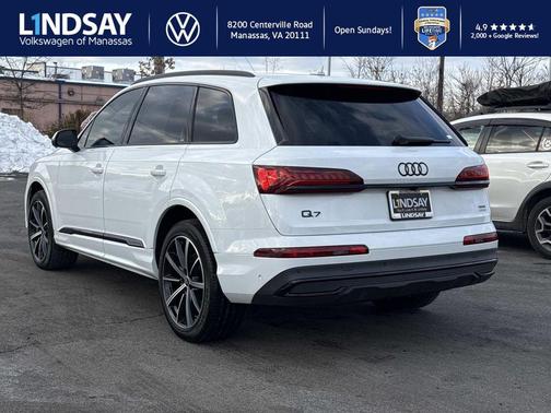 2022 Audi Q7 55 Premium Plus