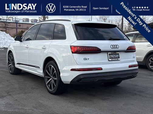 2022 Audi Q7 55 Premium Plus