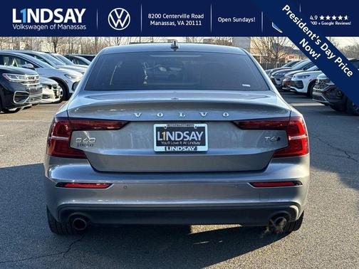 2020 Volvo S60 T6 Momentum