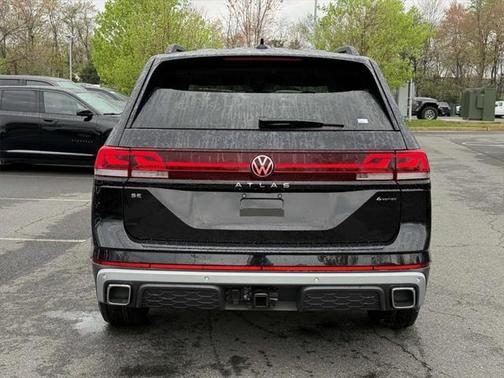 2025 Volkswagen Atlas 2.0T Peak Edition