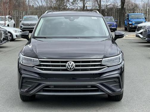 2024 Volkswagen Tiguan 2.0T SE 4MOTION