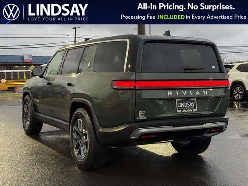 2023 Rivian R1S Adventure