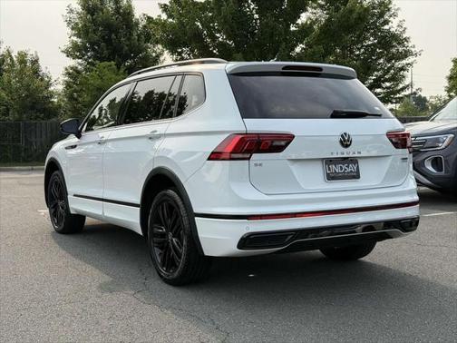 2022 Volkswagen Tiguan 2.0T SE R-Line Black 4MOTION