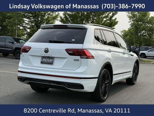 2022 Volkswagen Tiguan 2.0T SE R-Line Black 4MOTION