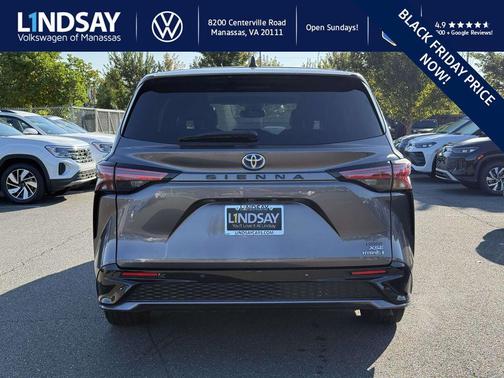 2021 Toyota Sienna XSE 7 Passenger