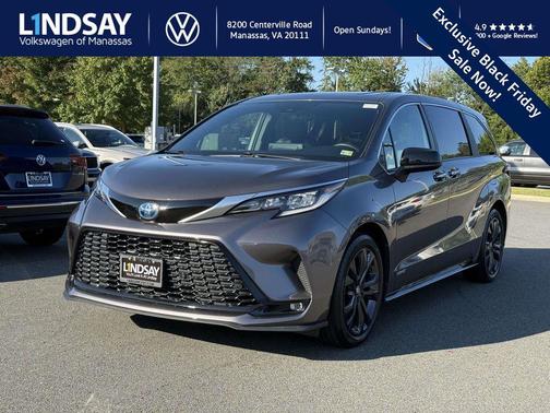 2021 Toyota Sienna XSE 7 Passenger