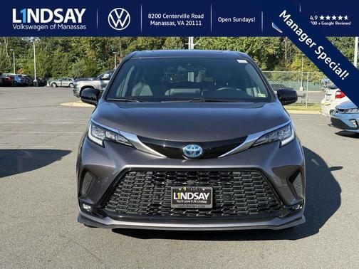 2021 Toyota Sienna XSE 7 Passenger