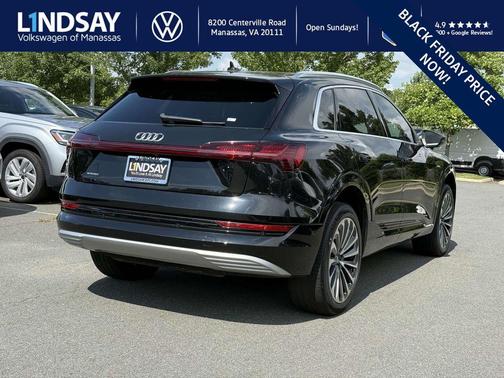 2019 Audi e-tron Premium Plus