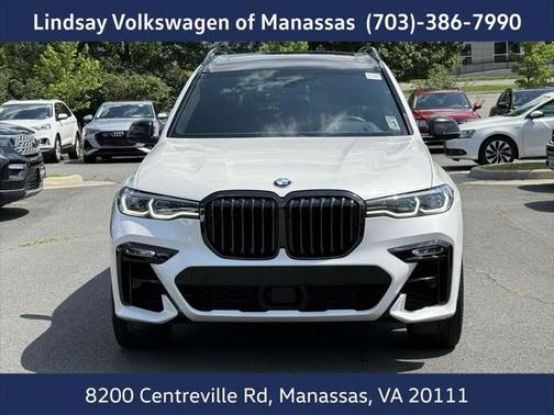 2021 BMW X7 M50i