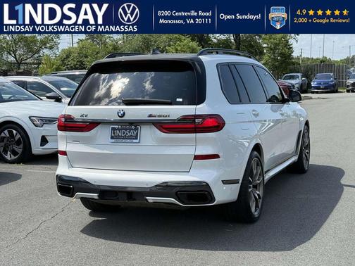 2021 BMW X7 M50i