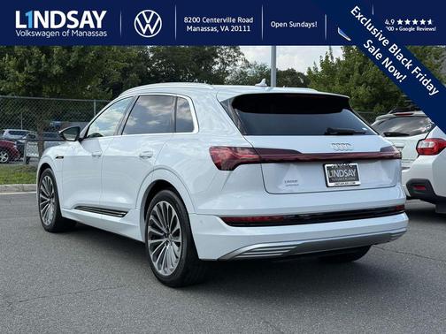 2019 Audi e-tron Premium Plus