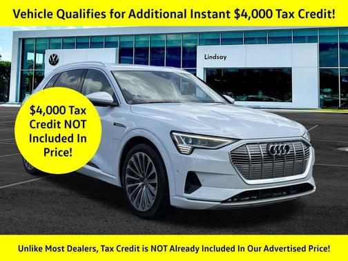 2019 Audi e-tron Premium Plus