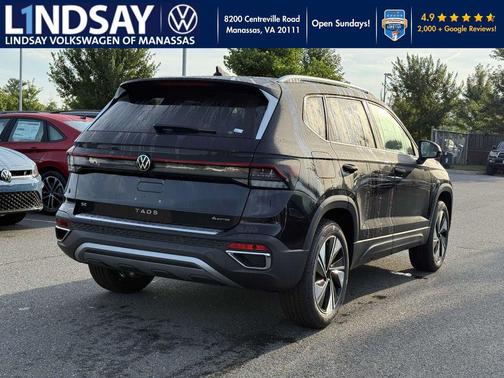 2025 Volkswagen Taos 1.5T SE