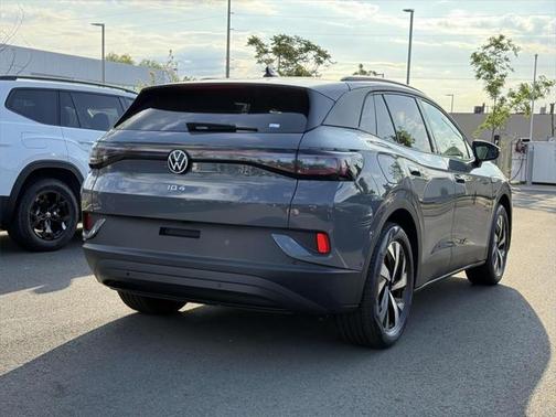 2025 Volkswagen ID.4 Pro