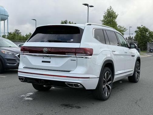 2025 Volkswagen Atlas 2.0T SEL Premium R-Line 4MOTION