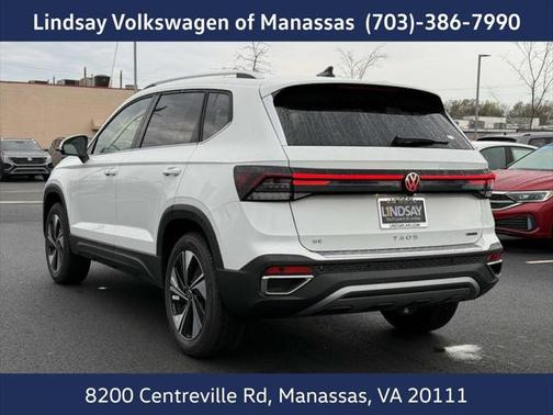 2025 Volkswagen Taos 1.5T SE