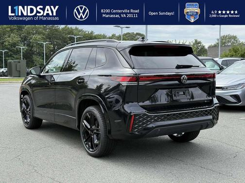 2025 Volkswagen Tiguan 2.0T SE R-Line Black 4MOTION