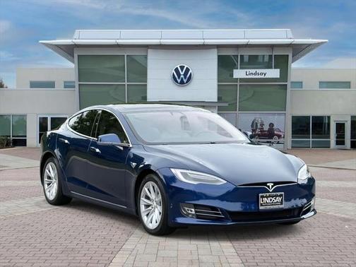 2018 Tesla Model S 75D