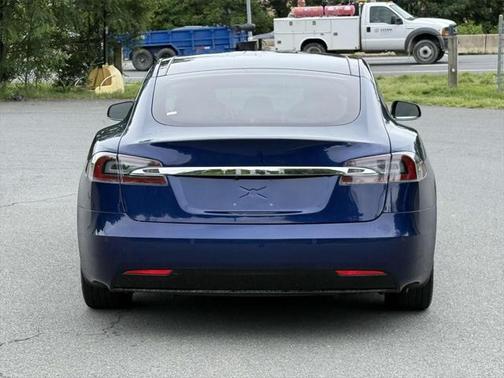 2018 Tesla Model S 75D