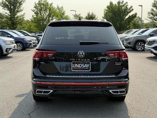 2022 Volkswagen Tiguan 2.0T SEL R-Line 4MOTION