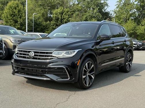 2022 Volkswagen Tiguan 2.0T SEL R-Line 4MOTION