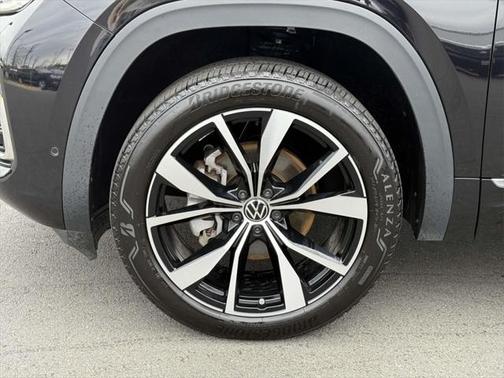 2024 Volkswagen Atlas 2.0T SEL Premium R-Line 4MOTION