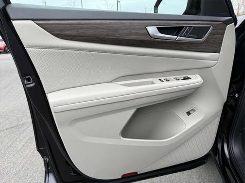 2024 Volkswagen Atlas 2.0T SEL Premium R-Line 4MOTION