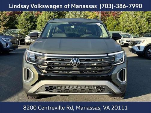 2025 Volkswagen Atlas 2.0T Peak Edition