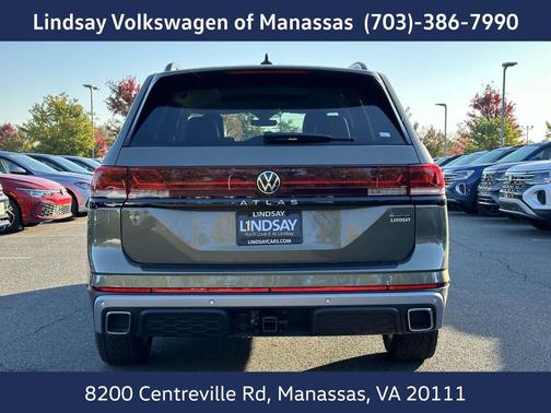 2025 Volkswagen Atlas 2.0T Peak Edition