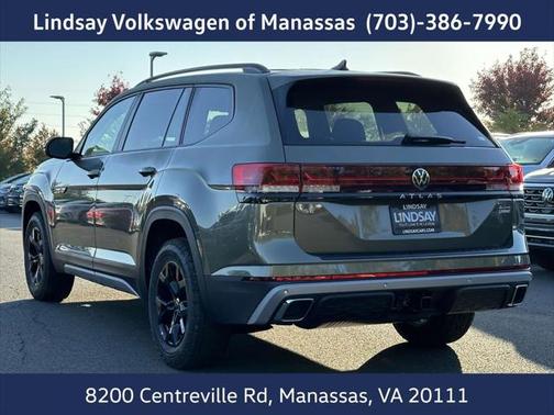 2025 Volkswagen Atlas 2.0T Peak Edition