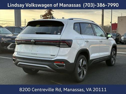 2025 Volkswagen Taos 1.5T SE