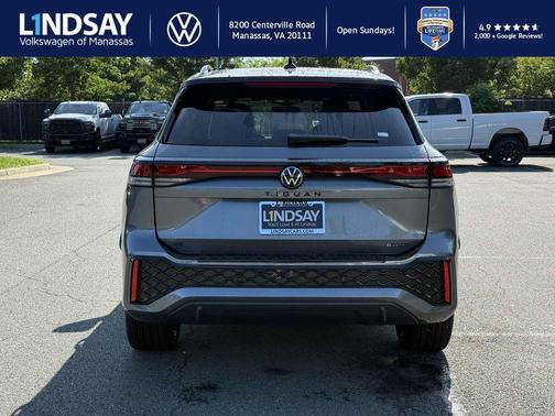 2025 Volkswagen Tiguan 2.0T SE R-Line Black 4MOTION