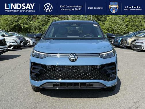 2025 Volkswagen Tiguan 2.0T SE R-Line Black 4MOTION