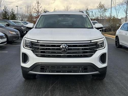 2025 Volkswagen Atlas 2.0T SE w/Technology 4MOTION