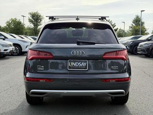 2018 Audi Q5 2.0T Premium Plus