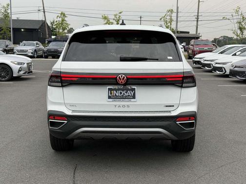 2025 Volkswagen Taos 1.5T SEL
