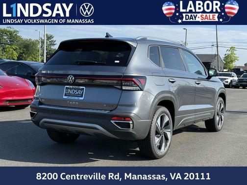 2025 Volkswagen Taos 1.5T SE