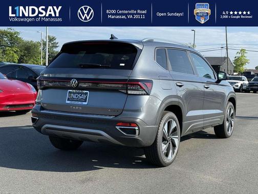 2025 Volkswagen Taos 1.5T SE