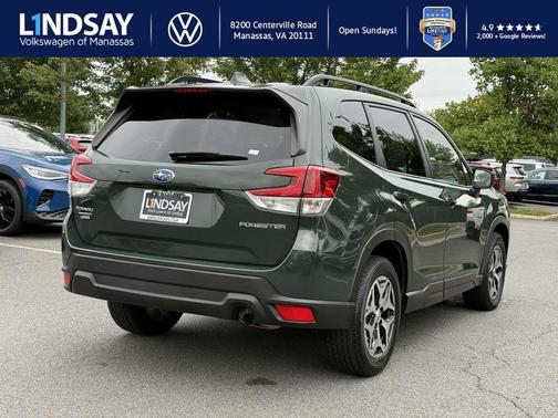 2022 Subaru Forester Premium
