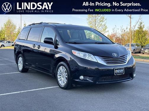 2017 Toyota Sienna XLE Premium