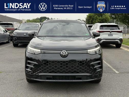2025 Volkswagen Tiguan 2.0T SE R-Line Black 4MOTION