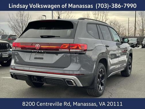 2025 Volkswagen Atlas 2.0T Peak Edition