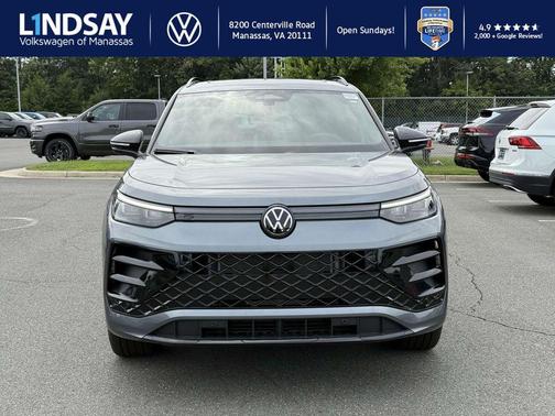 2025 Volkswagen Tiguan 2.0T SE R-Line Black 4MOTION